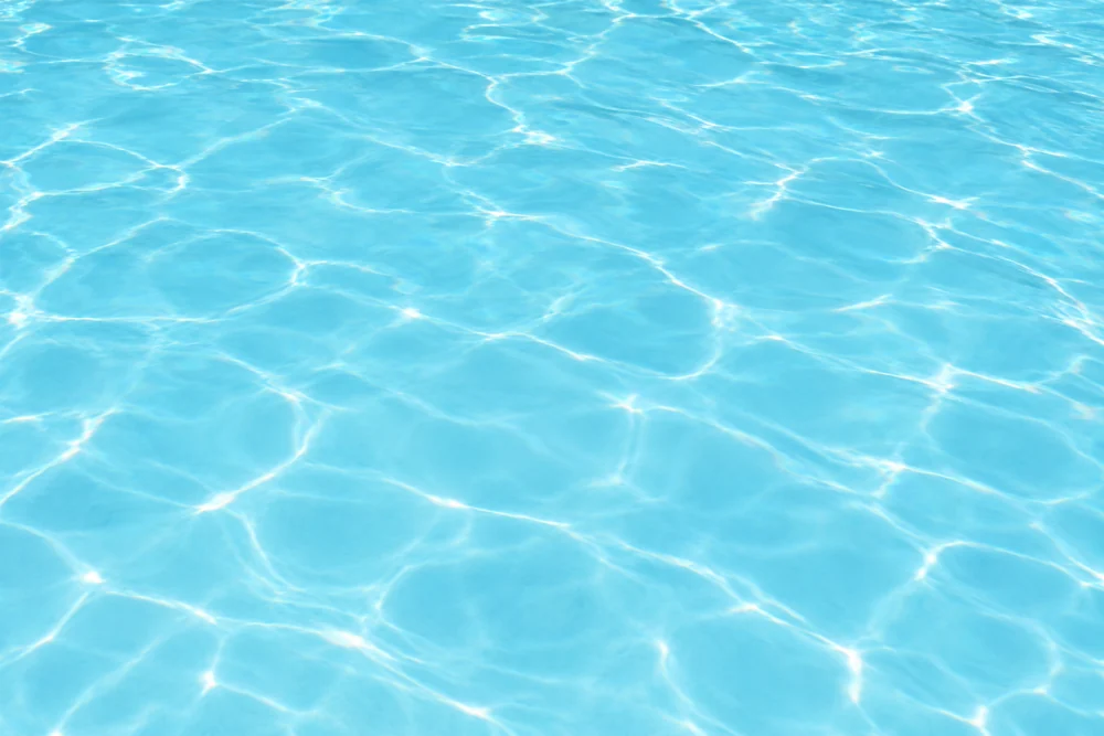 Aperçu indicatif de l’eau avec un liner blanc